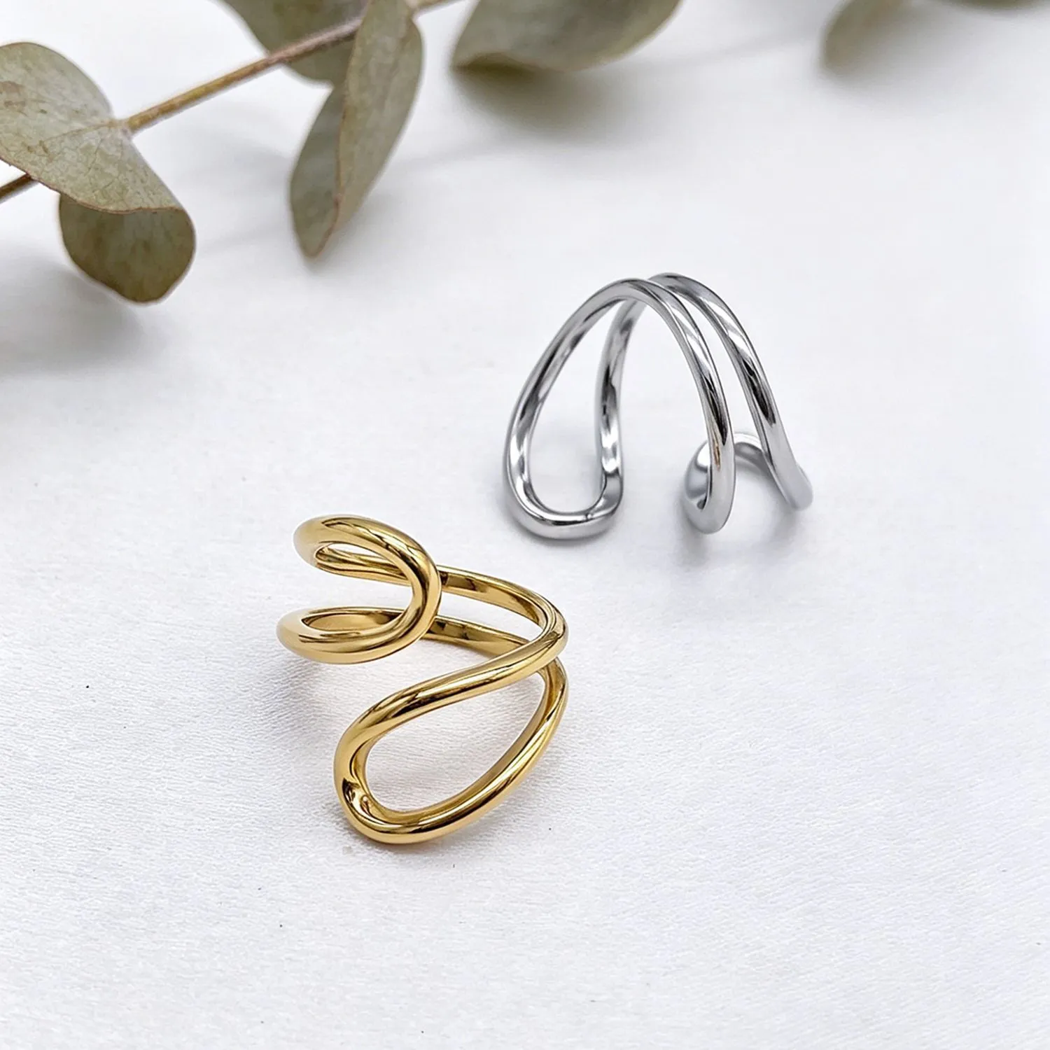 Open Teardrop Line Ring