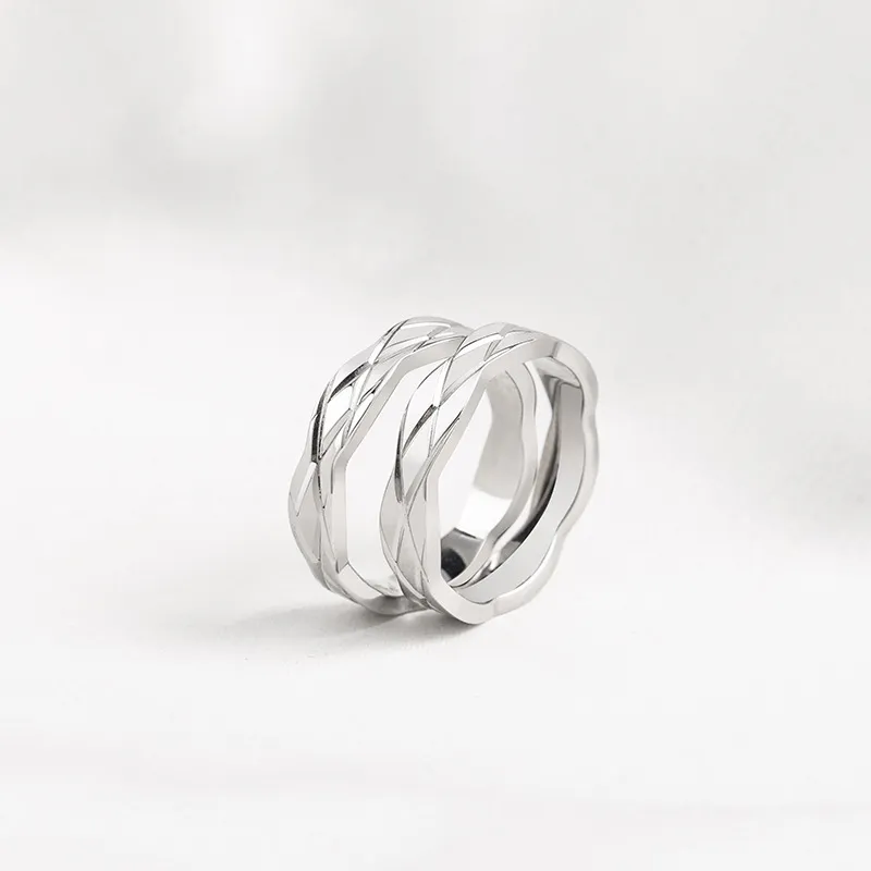 Faceted Lattice Geometric Ring