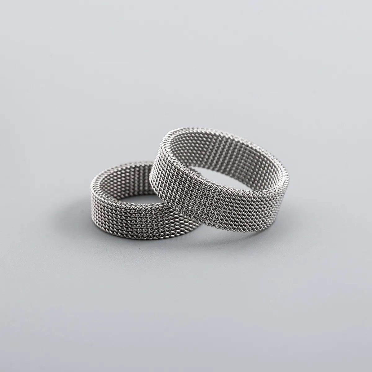 Watch-Style Mesh Band Ring