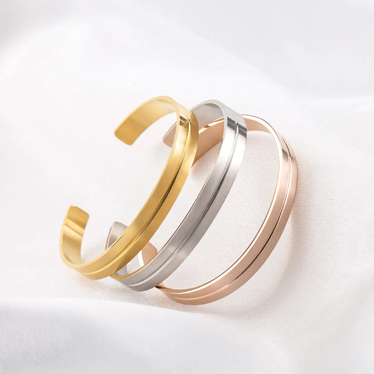 Grooved Geometric C-Shape Bangle