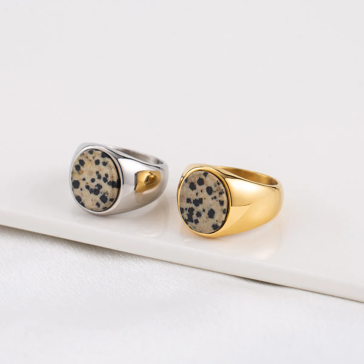 Speckled Stone Top Ring