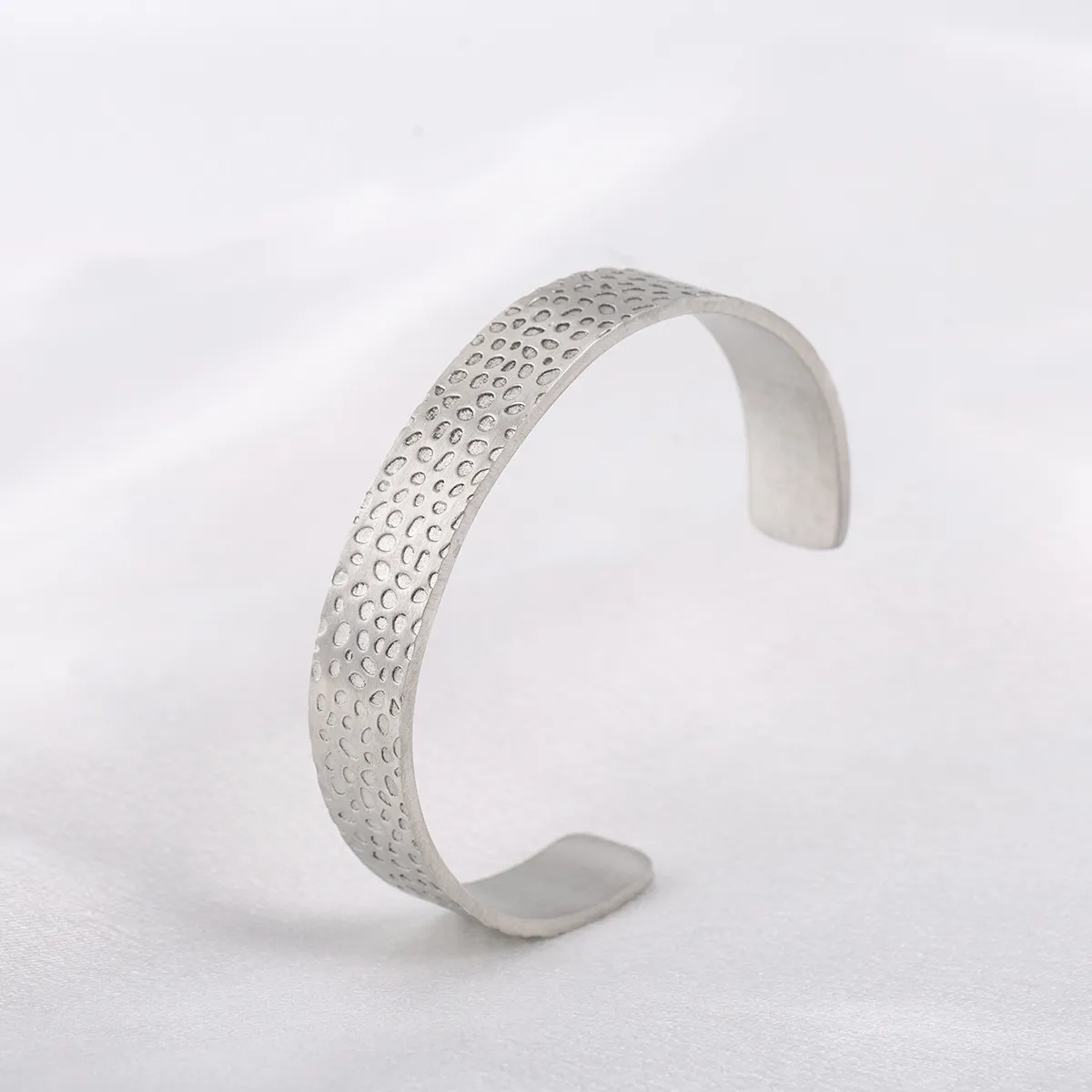 Speckled Open Wide Bangle